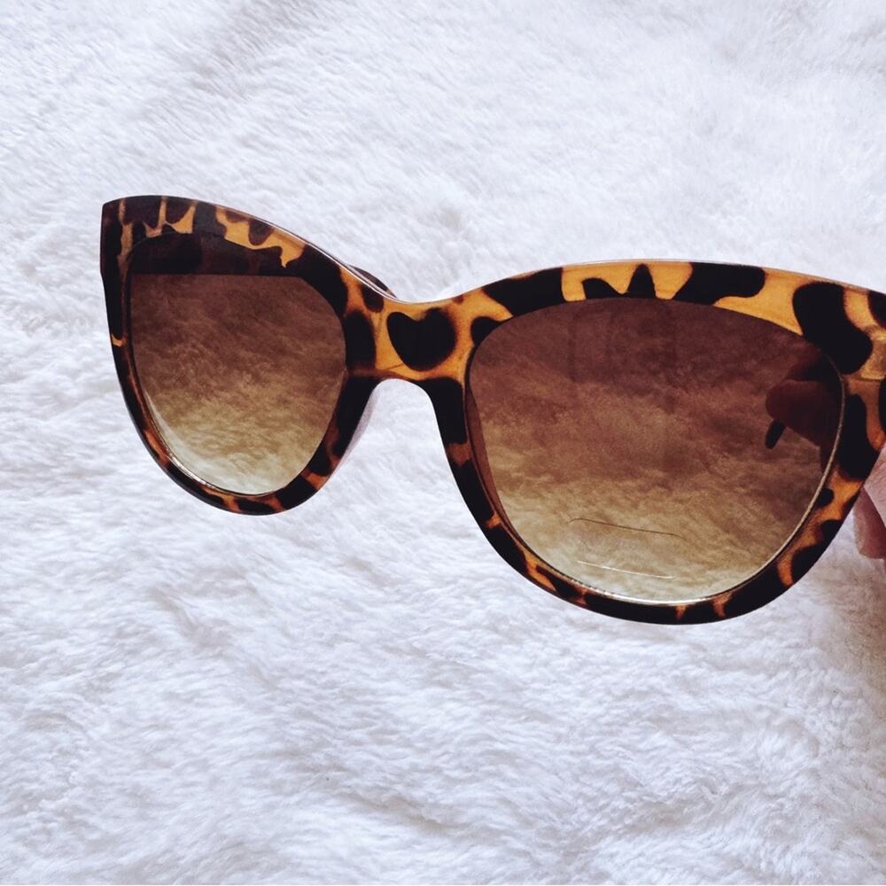 Mina Tortoise Brown Chic Sunglasses - Picture 7 of 12